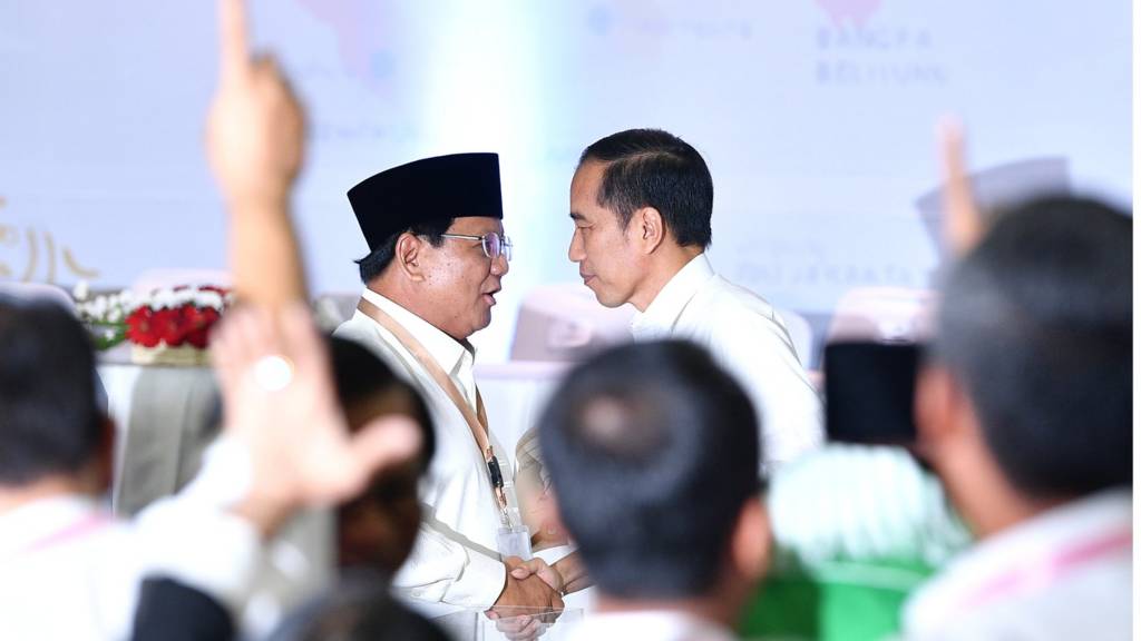 Populisme dan Demokrasi:Tantangan Politik Indonesia Pasca Pilpres/Pileg 2019